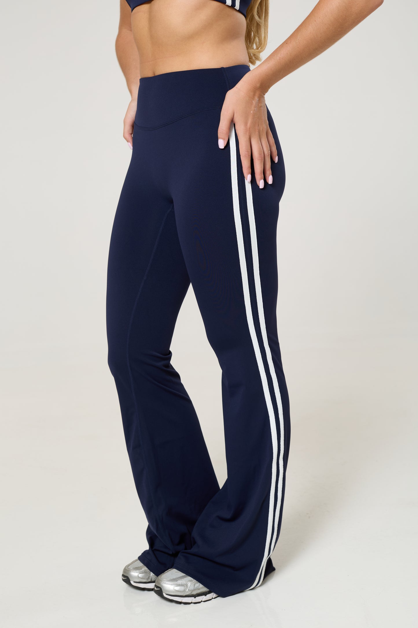 Deluxe striped flared leggings