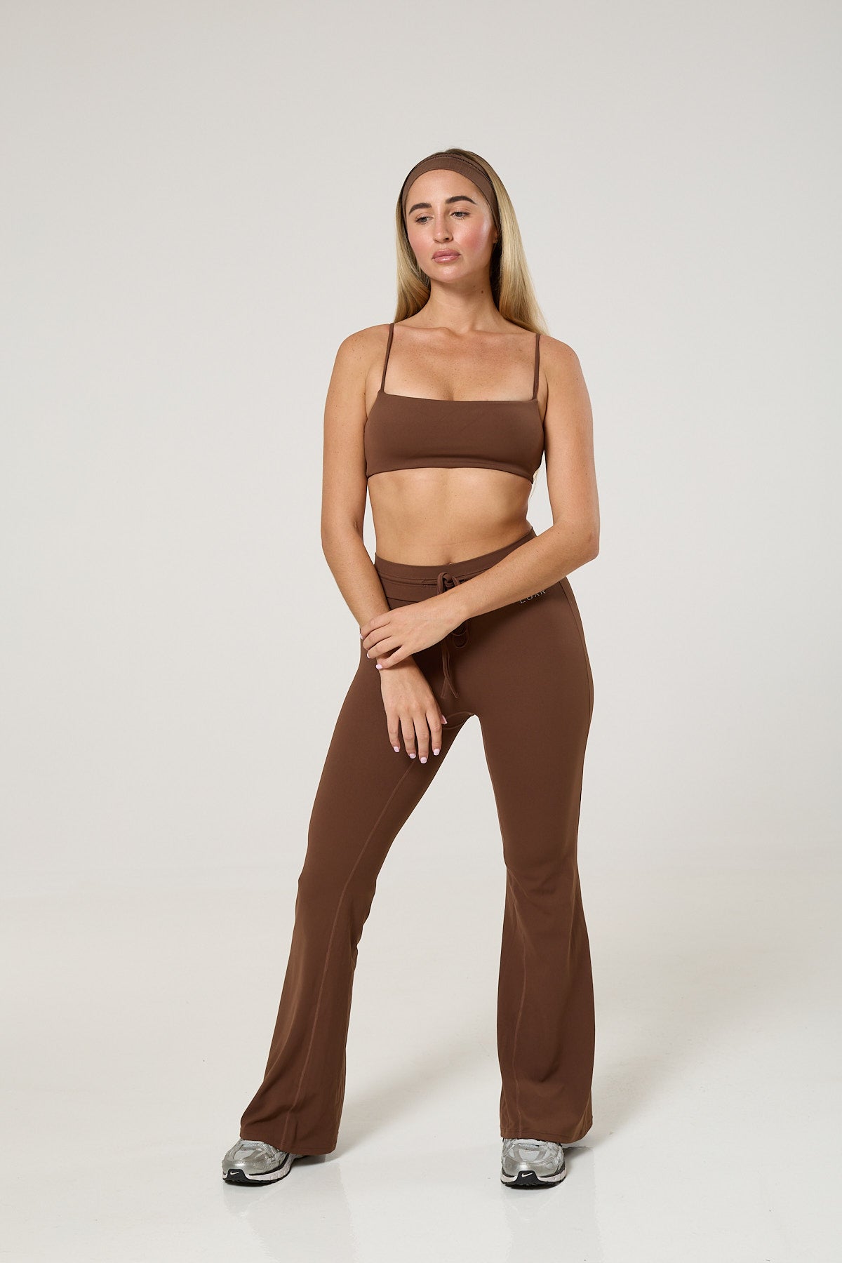 Ultra soft 4 piece set (Cropped jumper, Back bra, Soft shorts, Flared leggings)