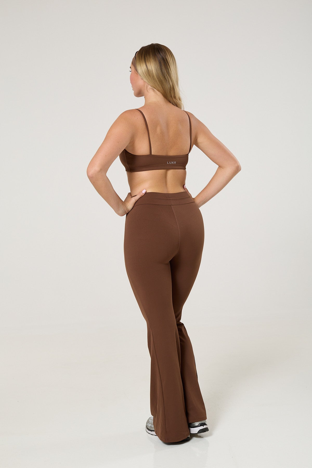 Ultra soft 4 piece set (Cropped jumper, Back bra, Soft shorts, Flared leggings)