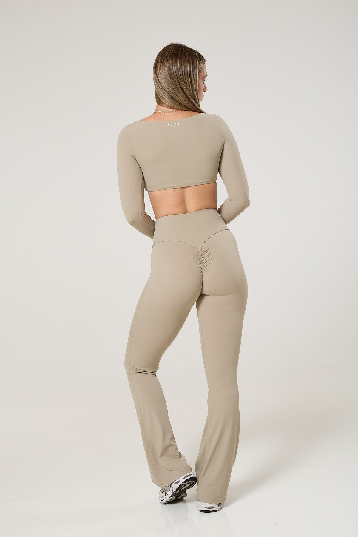 Scrunch flared leggings