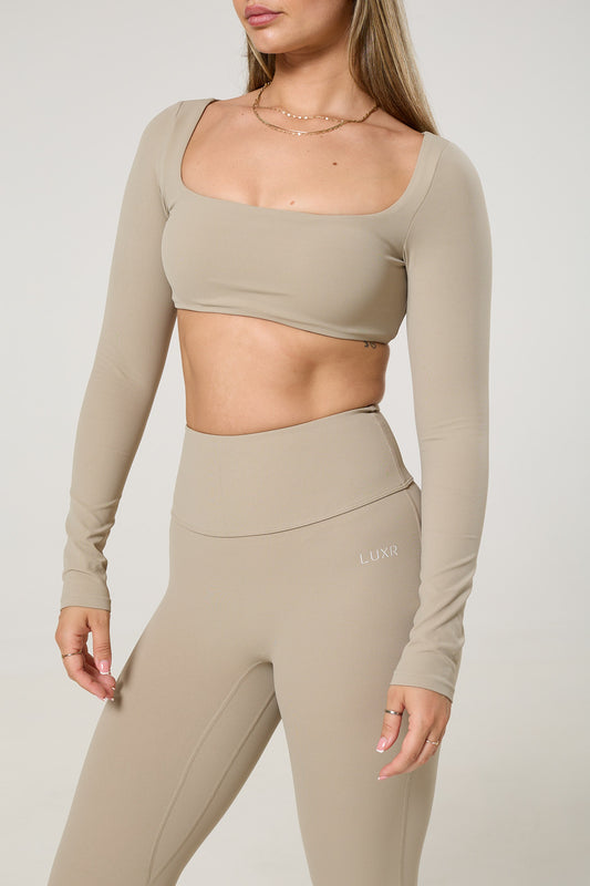 Long sleeved crop top