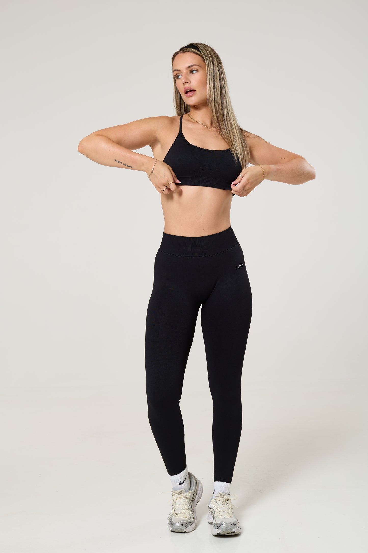 Sculpt sports bra